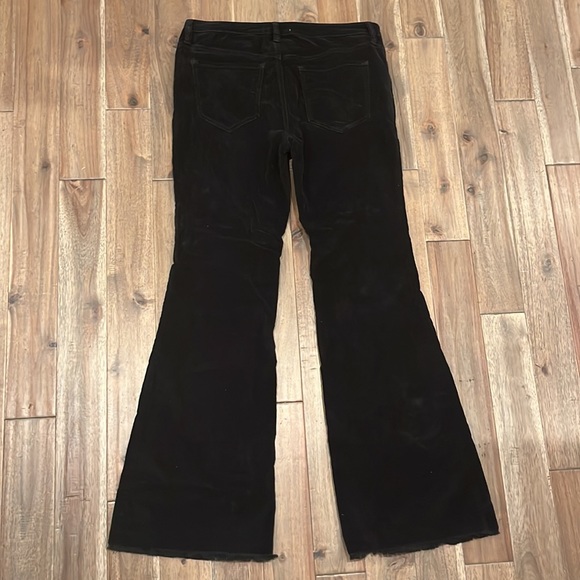 We The Free Black Flare Leg High Rise Raw Hem Corduroy Jeans Free People Size 29 - Picture 6 of 16